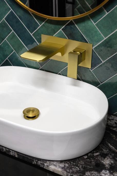 1Lsr - High-End Luxury 2 Bed Designer Apartment Londra Dış mekan fotoğraf